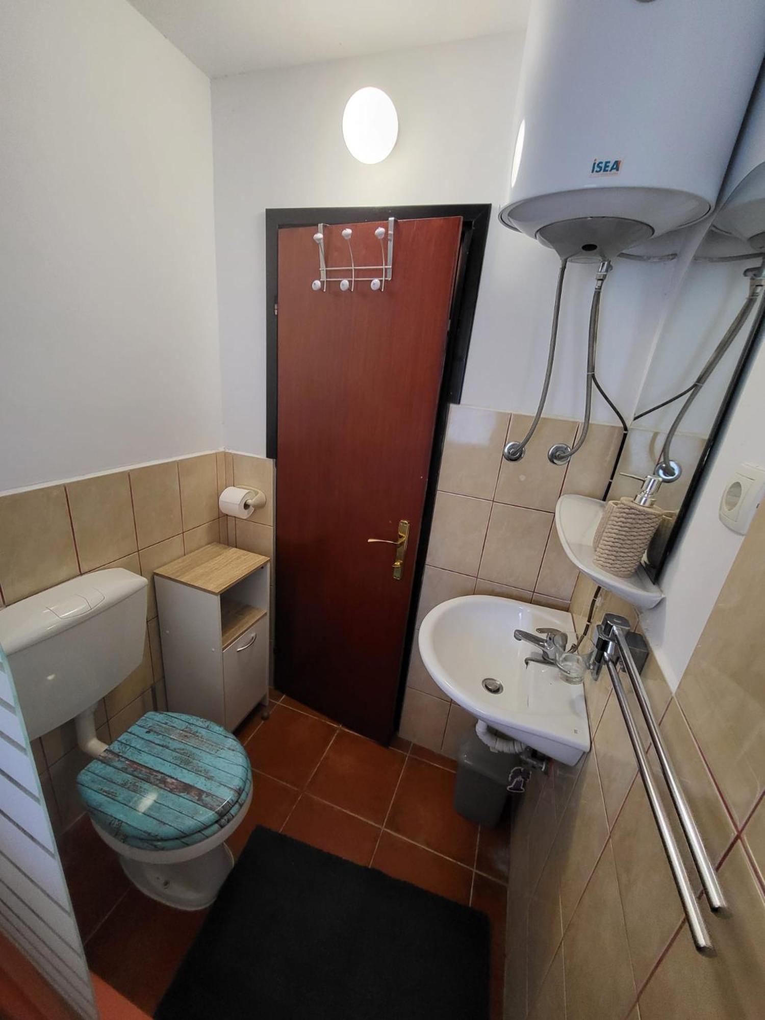 Apartment Bunjo'S Beach House 特罗吉尔 外观 照片