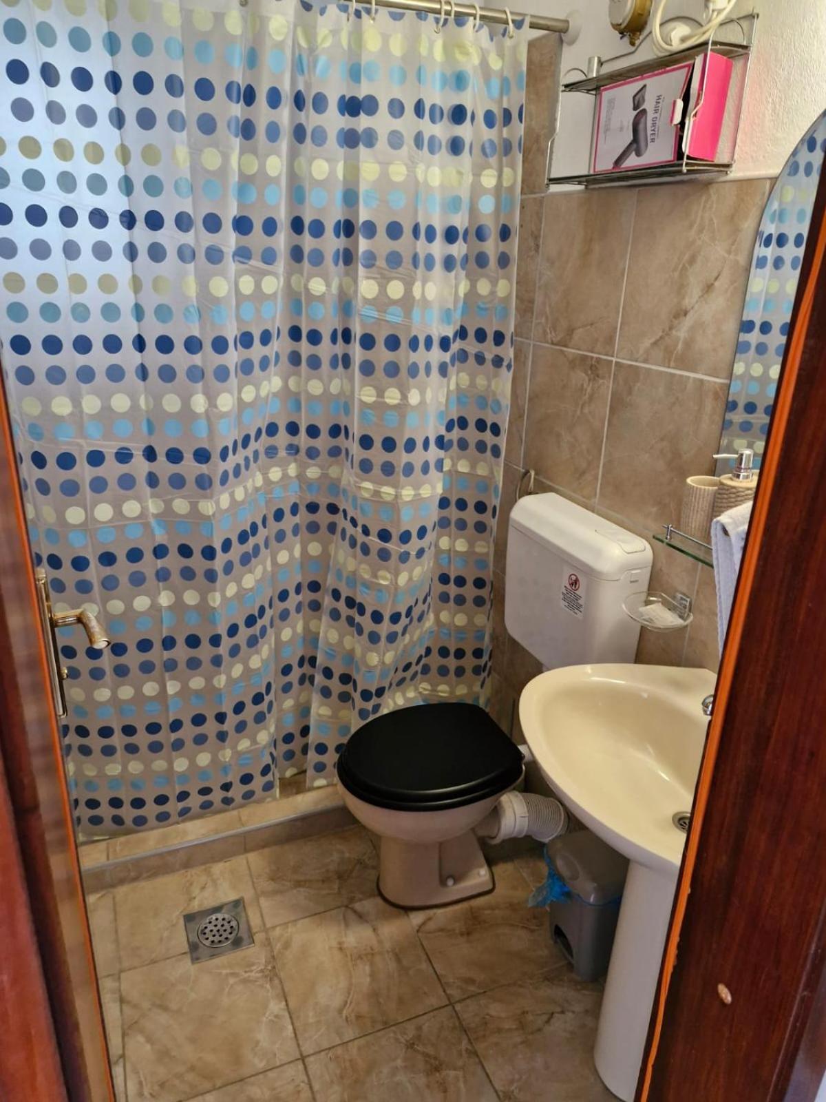 Apartment Bunjo'S Beach House 特罗吉尔 外观 照片
